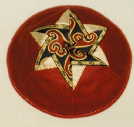 redkippah.jpg